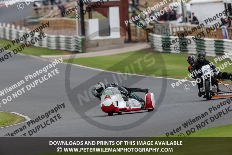 Vintage motorcycle club;eventdigitalimages;mallory park;mallory park trackday photographs;no limits trackdays;peter wileman photography;trackday digital images;trackday photos;vmcc festival 1000 bikes photographs